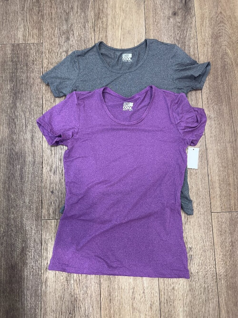 32 Degrees Cool tees, set of 2, womens size M